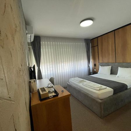 New Prishtina Luxury Rooms Pristina Exterior foto