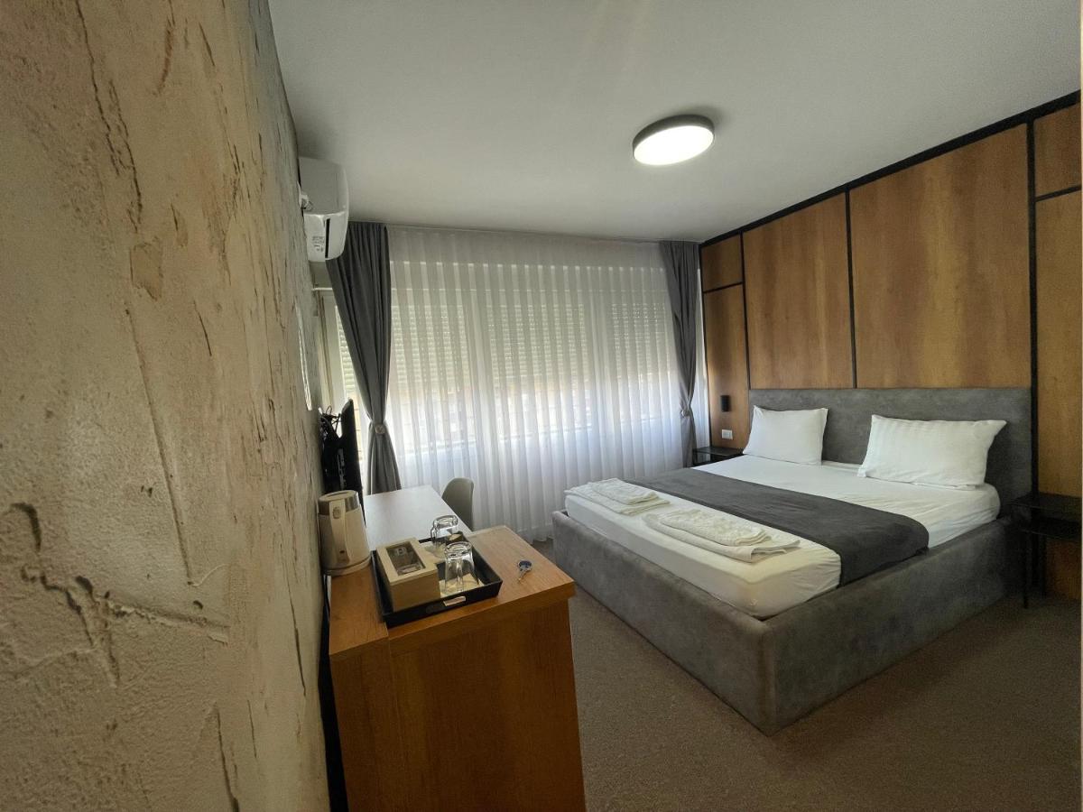 New Prishtina Luxury Rooms Pristina Exterior foto